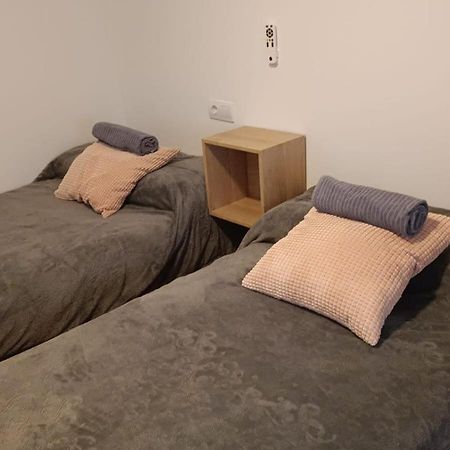 Apartamento Parque Sur De Hellín מראה חיצוני תמונה