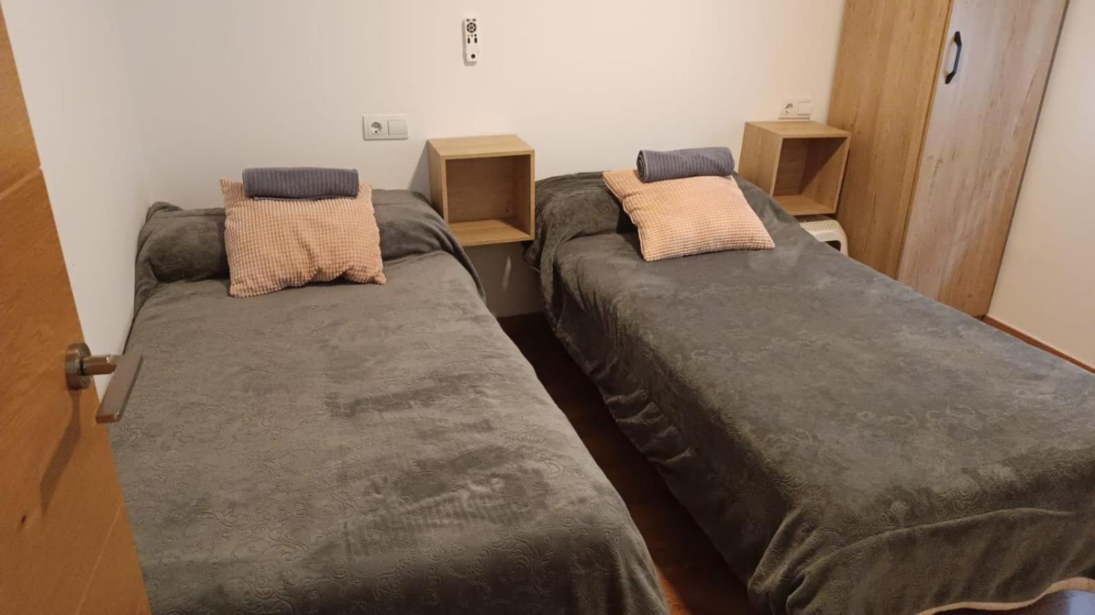 Apartamento Parque Sur De Hellín מראה חיצוני תמונה