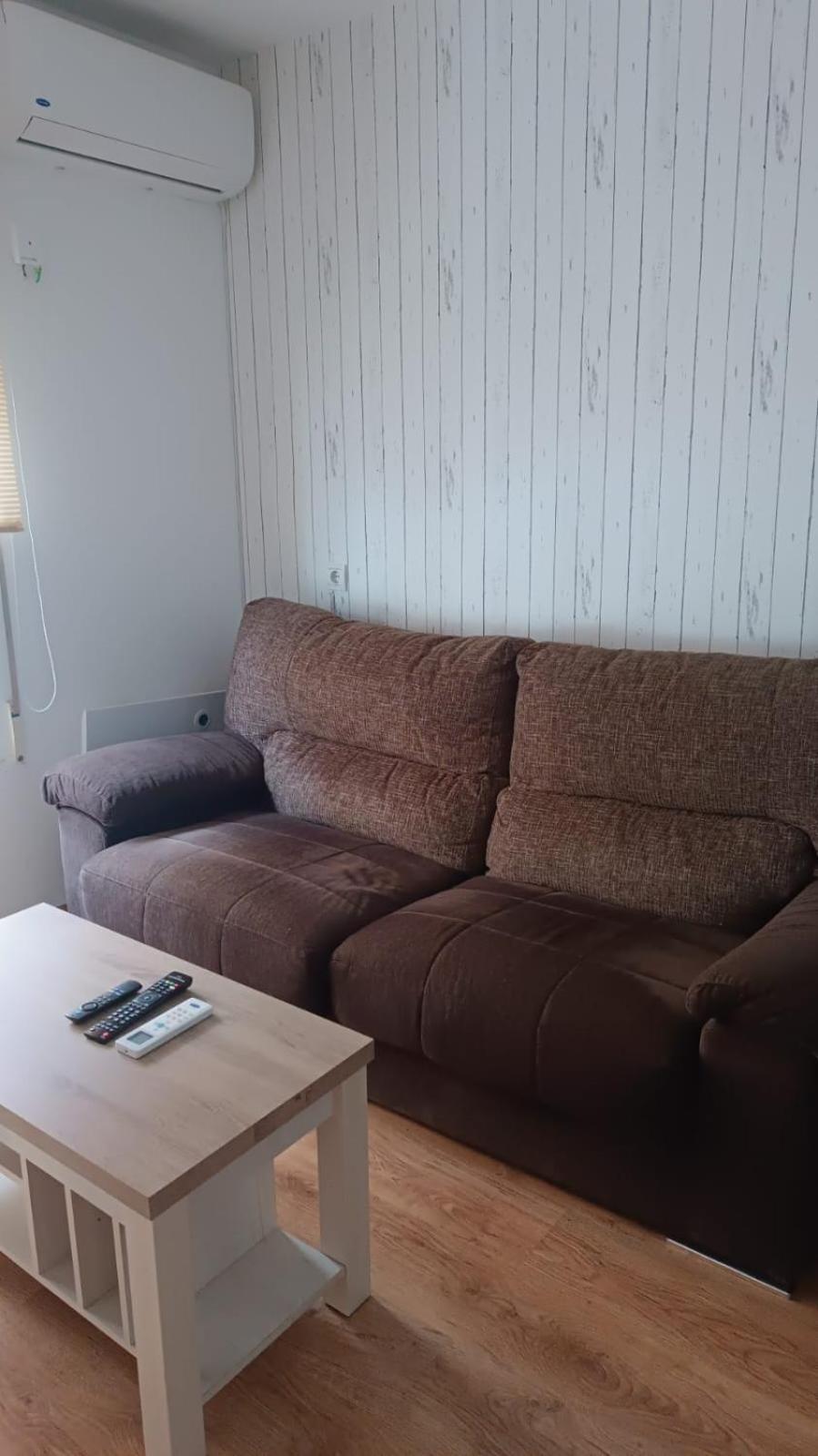 Apartamento Parque Sur De Hellín מראה חיצוני תמונה